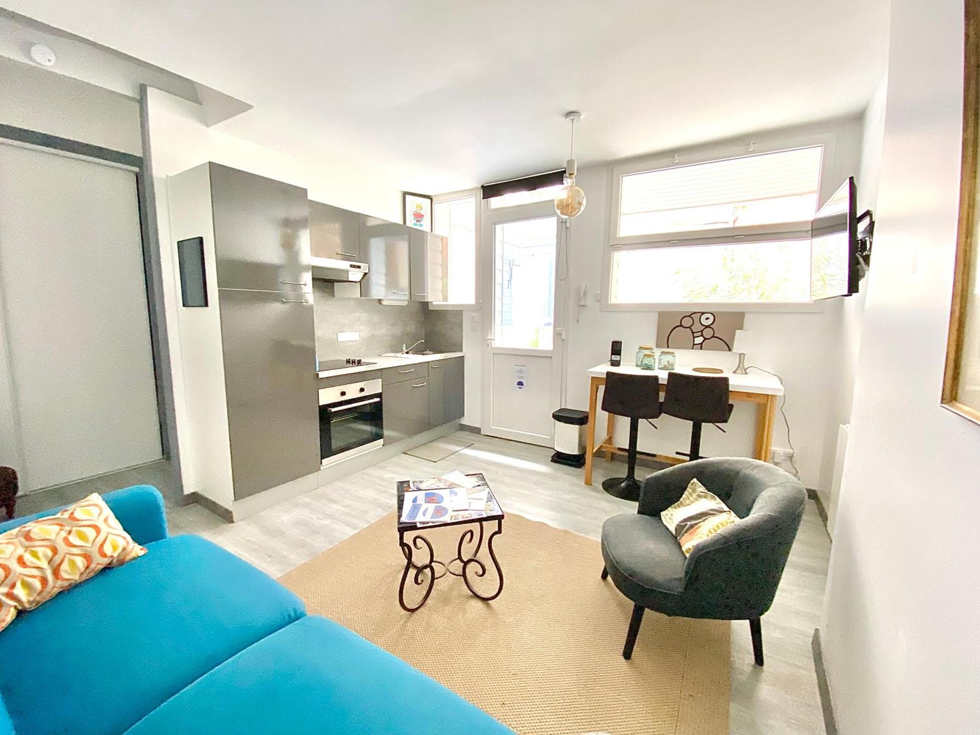 L'Adrien Studio Tout Confort Avec Terrasse Limoges Luaran gambar
